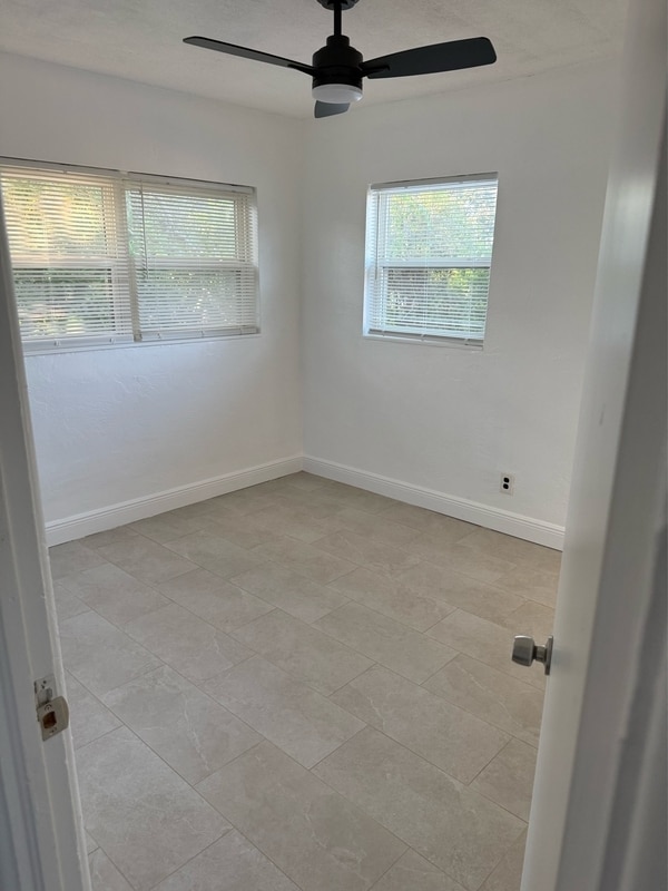 Photo - 2112 9th Ave N