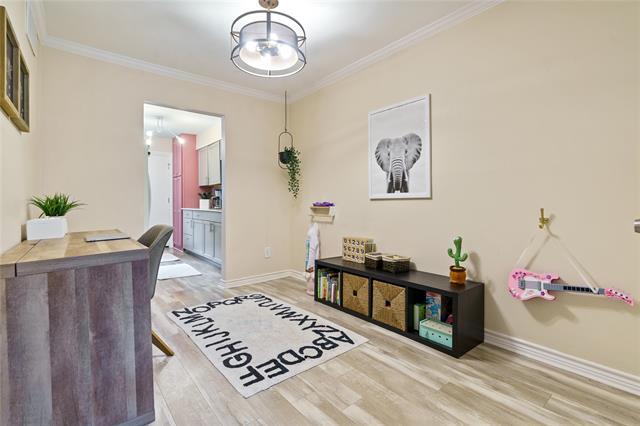 Photo - 7707 Meadow Park Dr Unit 112