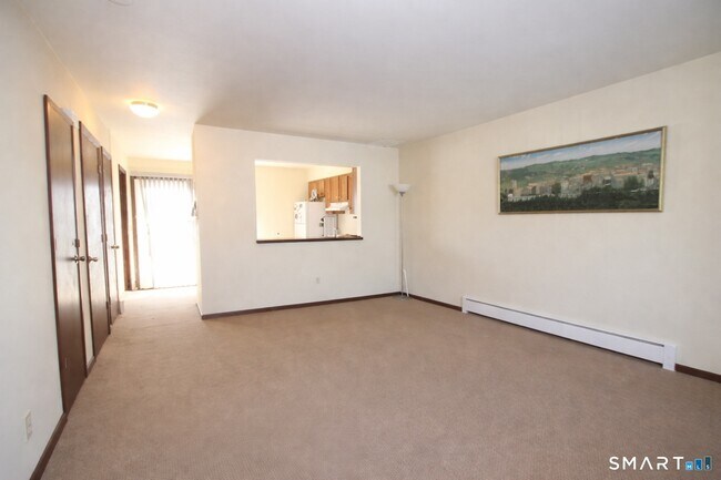 Photo - 34 James St Unit A