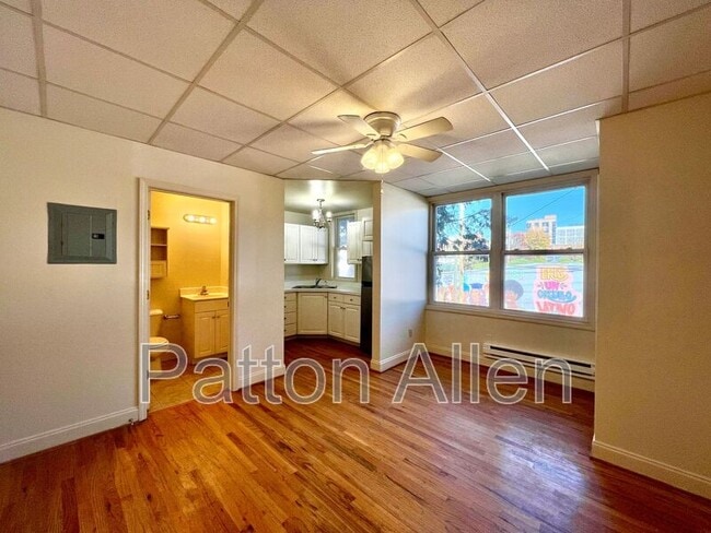Photo - 43 Ravenscroft Dr