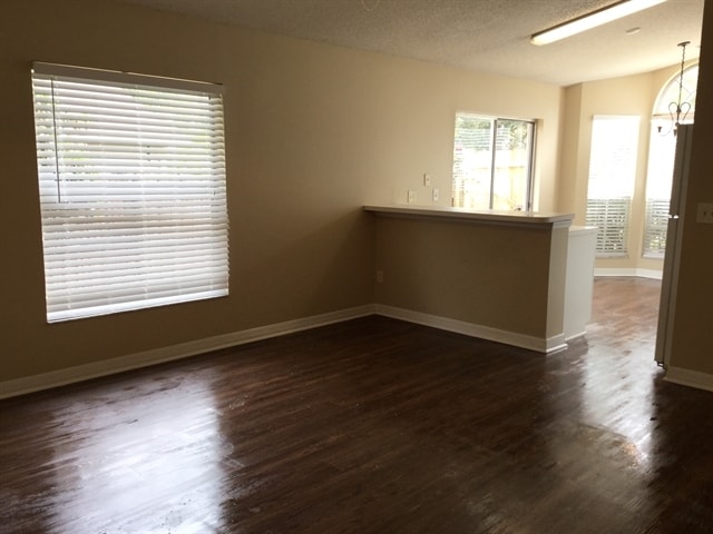 Photo - 317 McCoy Village Ct