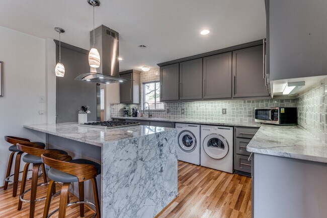Photo - 3536 Timberview Rd