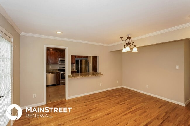 Photo - 3020 Laurel Creek Dr