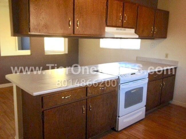 Photo - NO DEPOSIT option available for qualified renters!