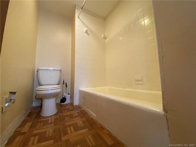 Photo - 271 Sherman Ave Unidad 1