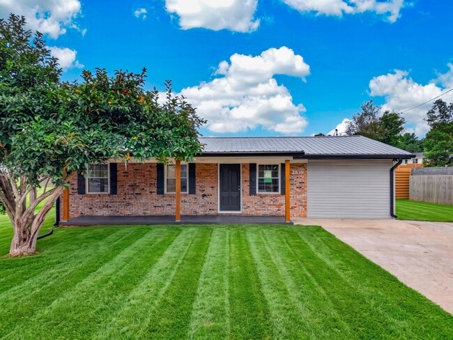 Photo - 2839 Black Oak Rd