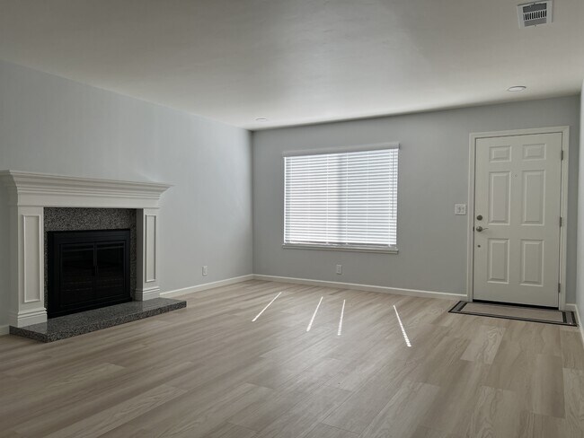 Photo - 145 Evergreen Way