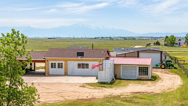 Photo - 5750 Whipshaw Rd Apartamentos Unidad 5750 Whipshaw Rd