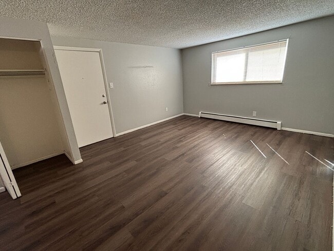 Photo - 2890 Montebello Dr W Unit 1