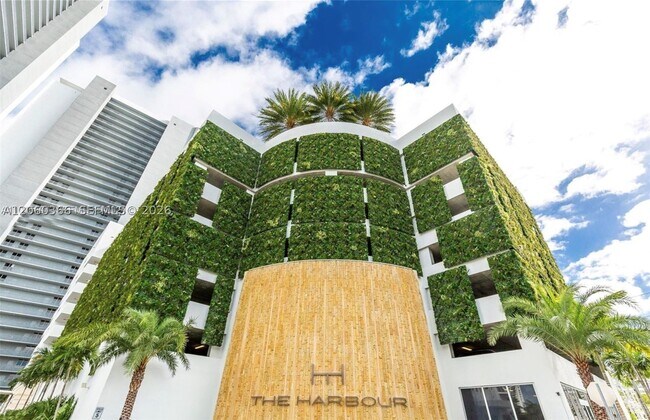 Building Photo - 16385 Biscayne Blvd Unit 1818
