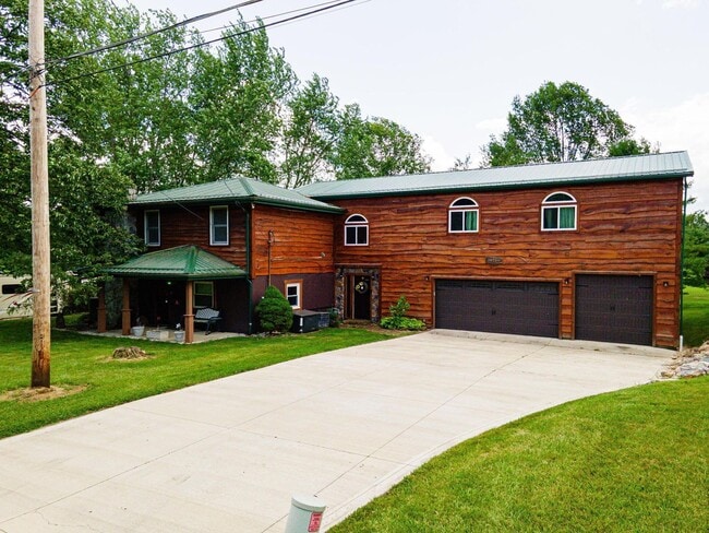 Beautiful 3 Bedroom Fully Furnished House ... - Beautiful 3 Bedroom Fully Furnished House ...