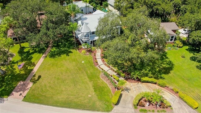 Photo - 1205 N Bayshore Dr