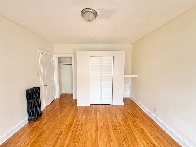 Photo - 46 Favre St Unit 1