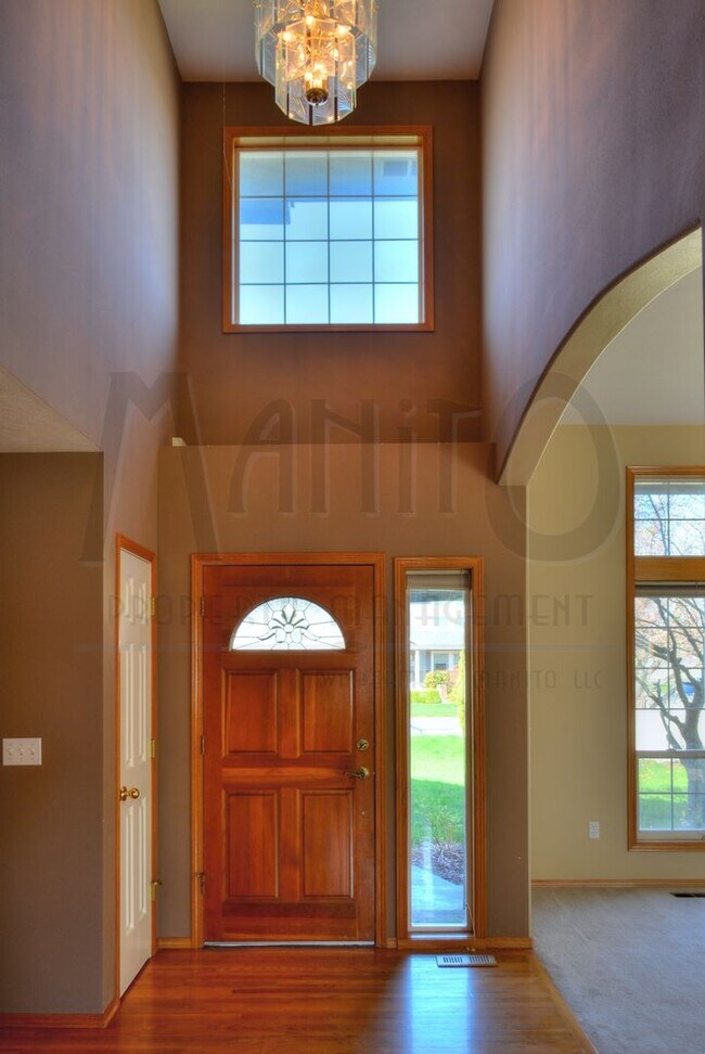 Photo - Sprawling Liberty Lake Home