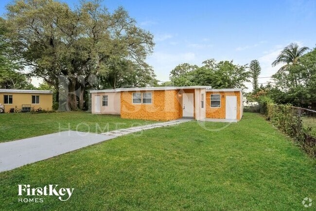 Building Photo - 1531 NW 11th Ct Rental