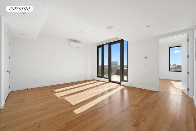 Building Photo - 54 Noll St