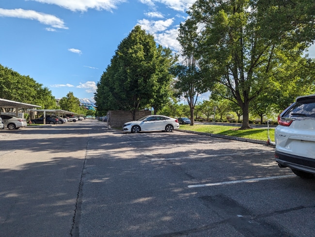 Photo - 416 N Seven Peaks Blvd Unidad 117