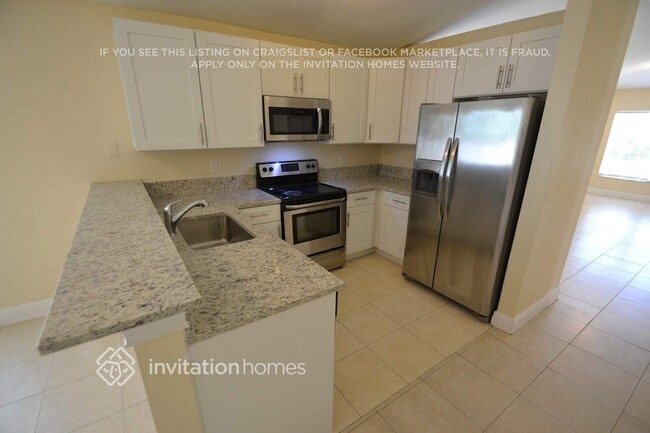 Photo - 5703 Fletcher St