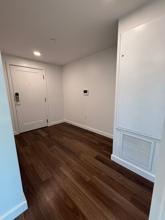 Photo - 466 River St Unit 528