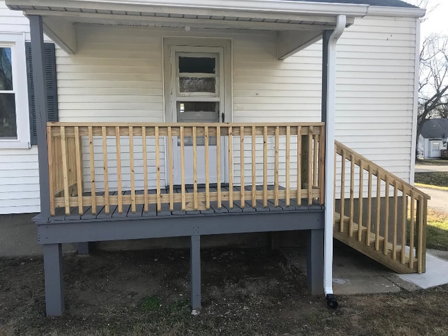 Photo - 3811 Blanton Ln