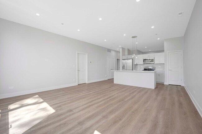 Photo - 5071 N Northwest Hwy Unit 103