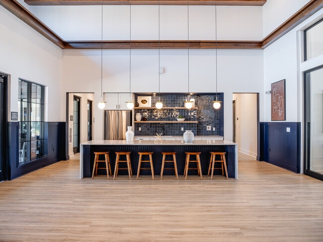 Clubhouse- The Flats at Crosspointe - The Flats at Crosspointe