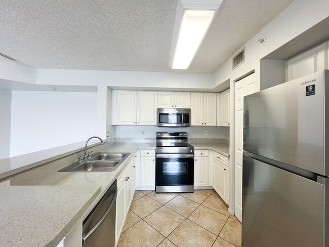 Photo - 1265 Wildwood Lakes Blvd Unit Apt 104