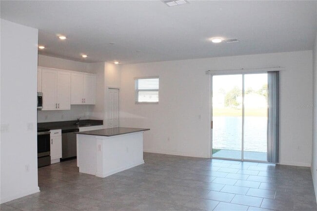 Photo - 7405 Stone Crk Trl