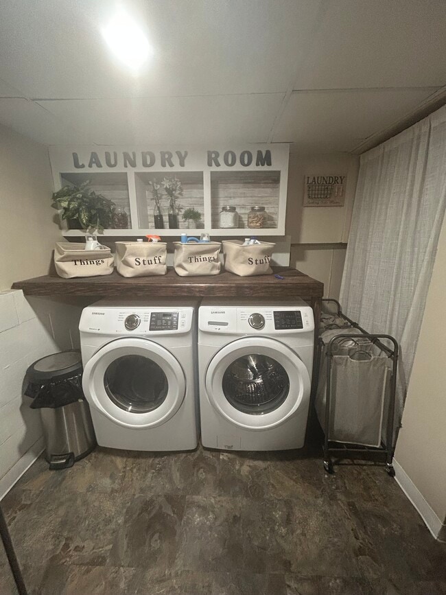 Laundry room - 4130 Bronze Leaf Ct