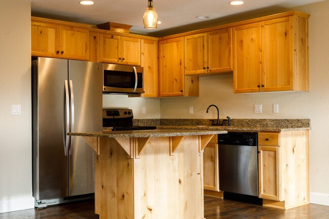 Photo - 419 N 11th St