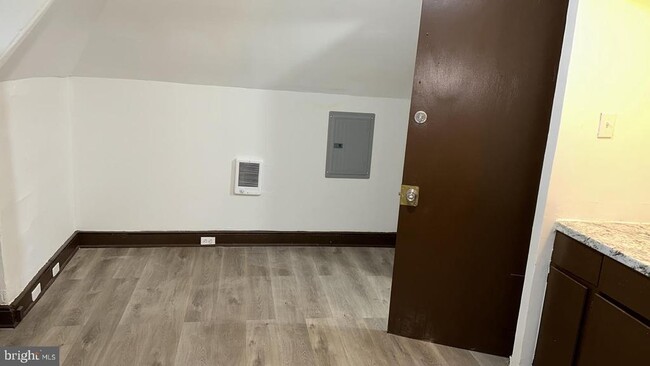 Photo - 4635 Leiper St Unit 5