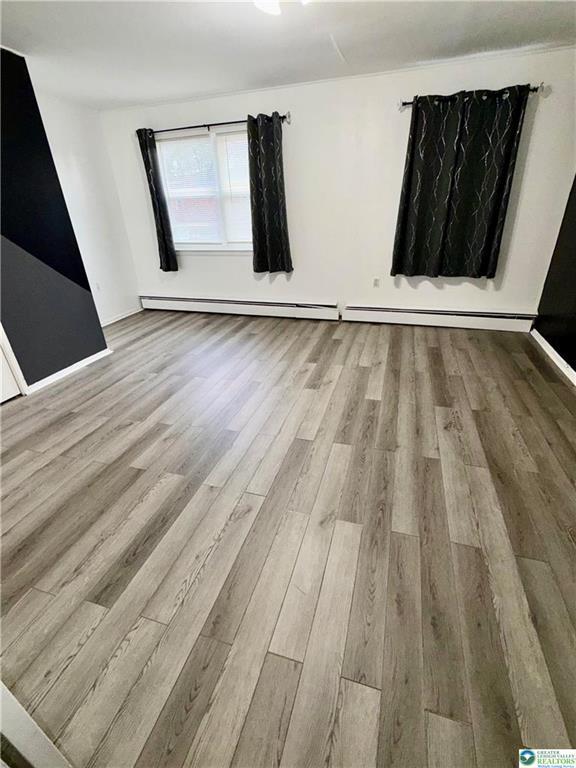 Photo - 689 W Brookdale St