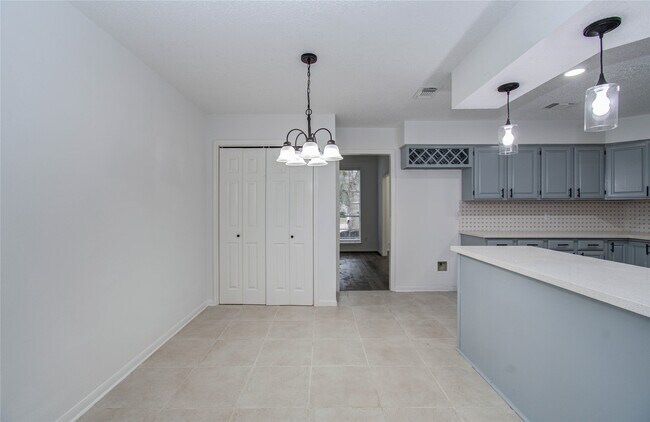 Photo - 2106 Spyglass Dr