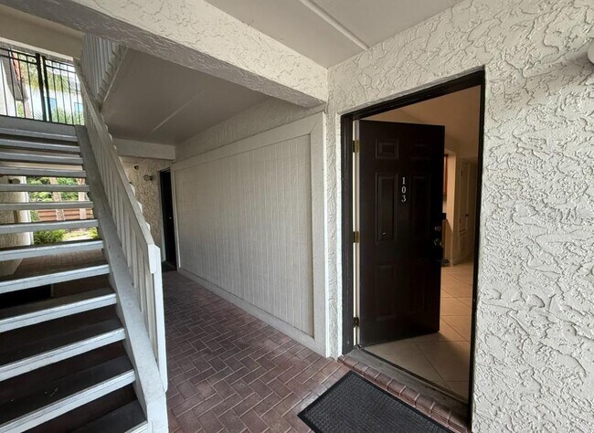Photo - 631 N Orange Ave Unit 103