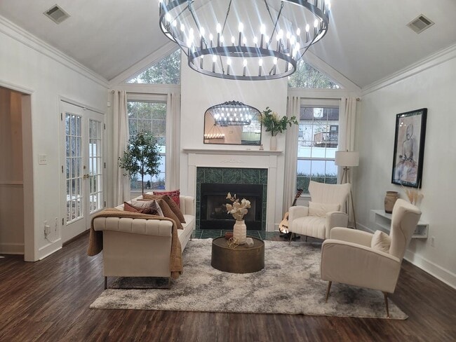 Photo - 1133 Blackhawk Way