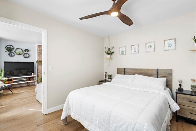 Photo - 210 Adams St Unit 3