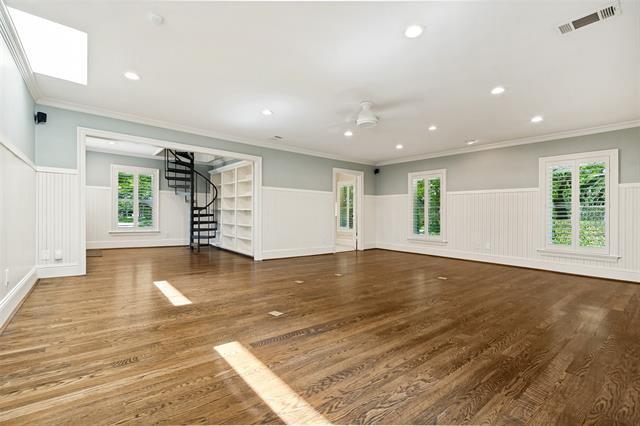 Photo - 6544 Valleybrook Dr
