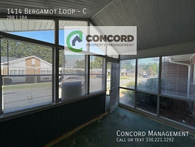 Photo - 1414 Bergamot Loop Unidad C