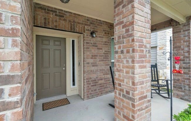 Photo - 630 Hollimon Pky