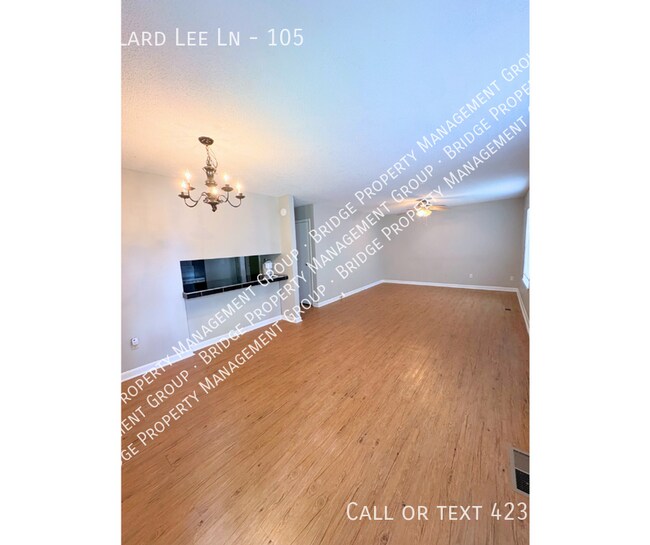 Photo - 8881 Millard Lee Ln Unidad 105