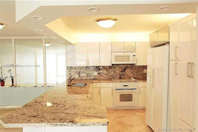 Photo - 177 Ocean Ln Dr Unit 611