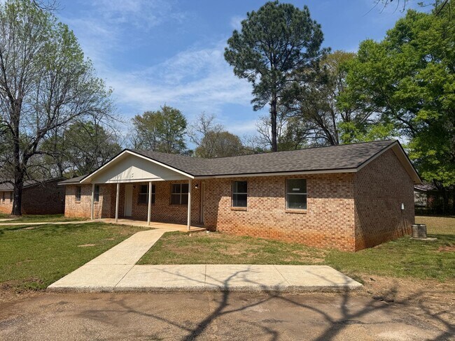 Photo - Richland Apartments Building B Unit B1