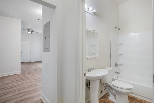 Photo - 1721 France St Unidad 1723
