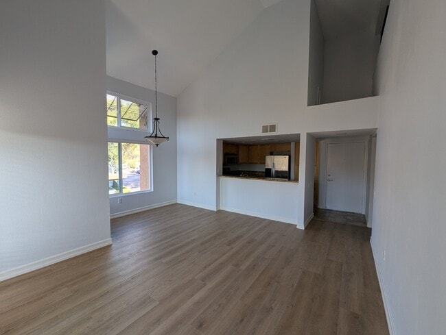 Building Photo - 15377 Maturin Dr Unit 207 Rental
