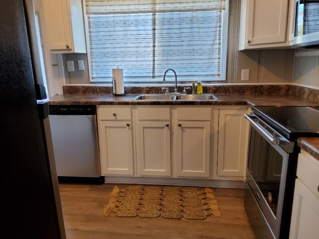 Photo - 308 Taylor St