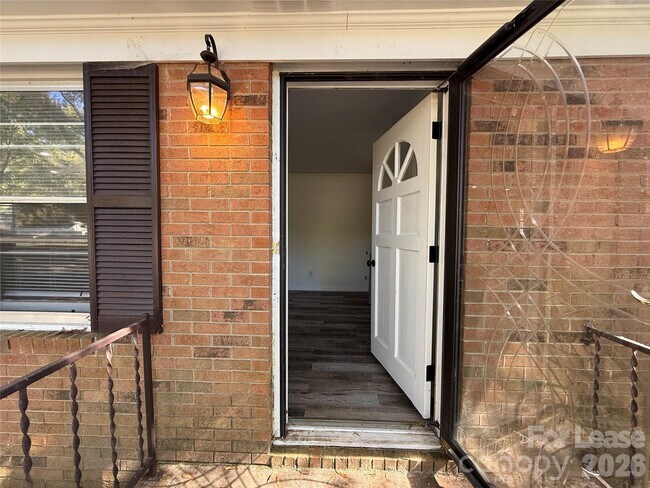 Photo - 201 Allison Dr