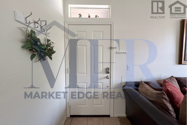 Photo - 2Bed/2Bath Furnished Condo at Chandler Blvd/40th St! Ready for Immediate Move-In! Unidad 3156