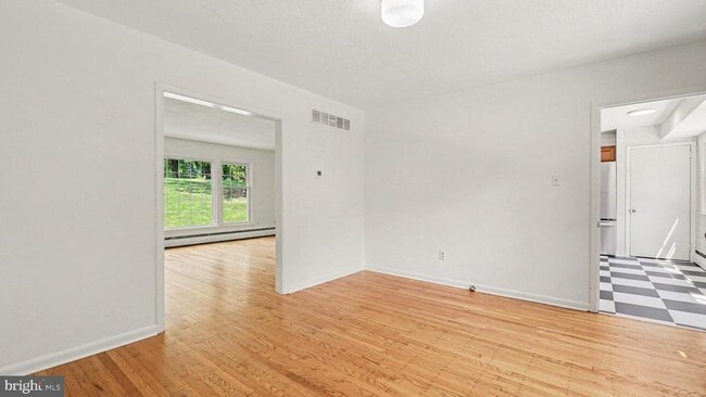 Building Photo - 31 Beacon Hill Ct
