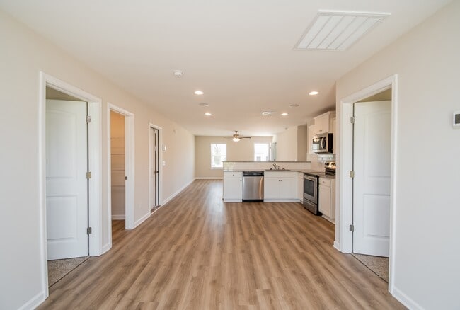 Photo - 272 Wahoo Cir