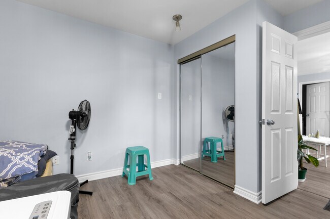 Photo - 1 Bedroom Apartment in Hull - Prime location Unité C